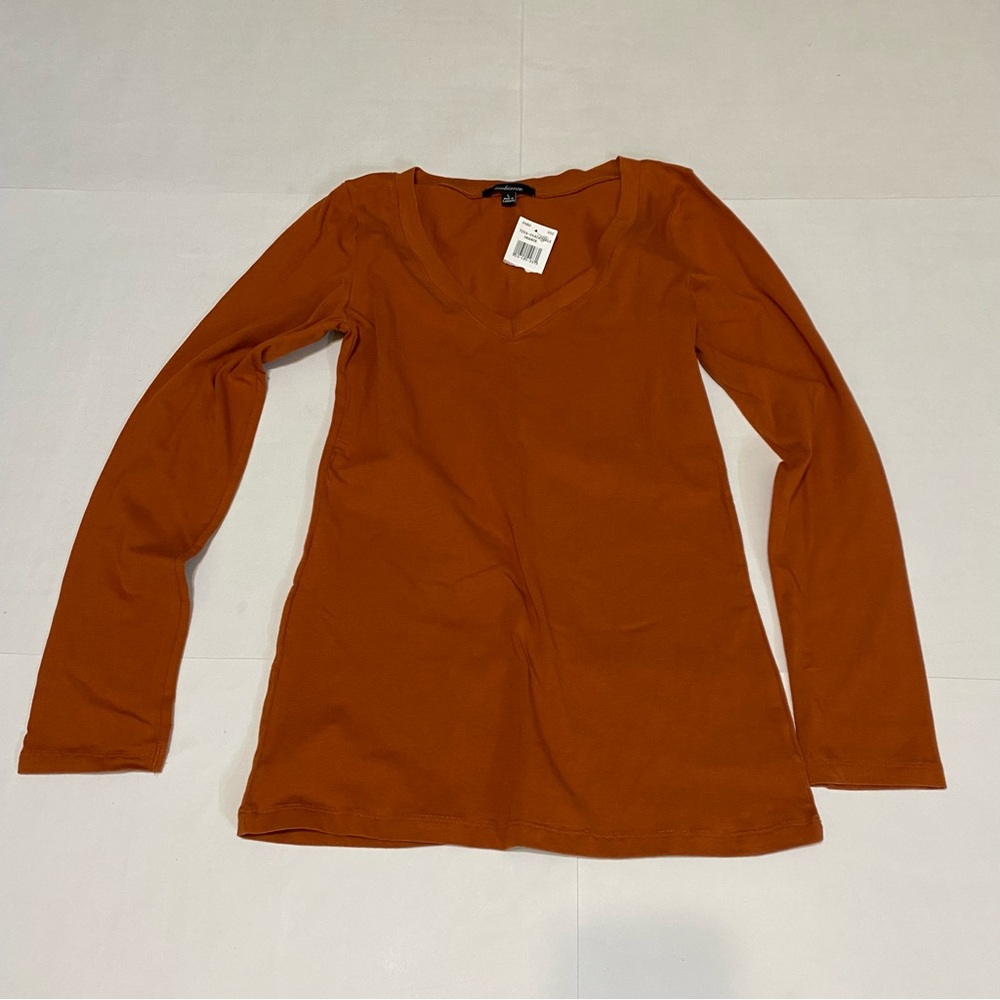 ⭐️Ambiance Rust  Fitted Long Sleeve Tee Shirt
